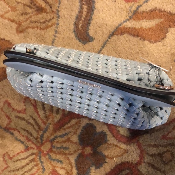 NWT Robins egg blue Guess vegan leather woven bag. - Picture 3 of 11